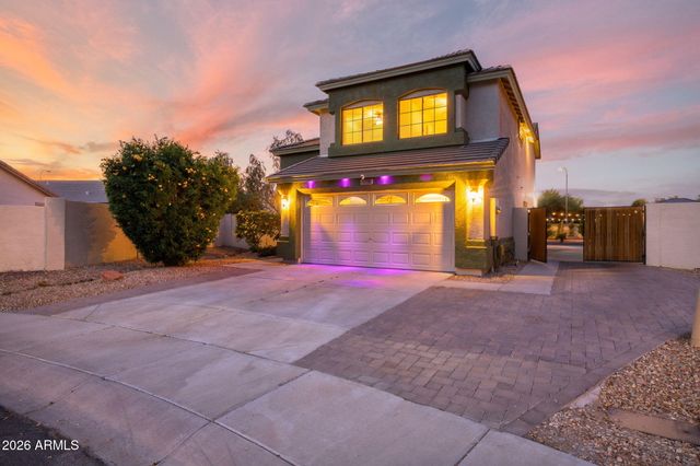 5739 W SELDON Lane, Glendale, AZ 85302