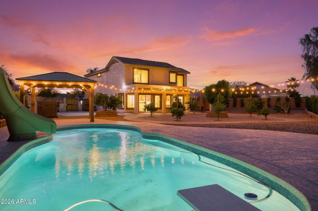 5739 W SELDON Lane, Glendale, AZ 85302