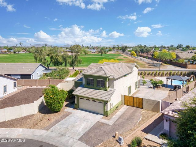 5739 W SELDON Lane, Glendale, AZ 85302