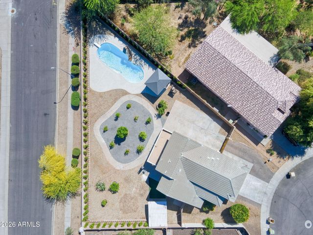 5739 W SELDON Lane, Glendale, AZ 85302