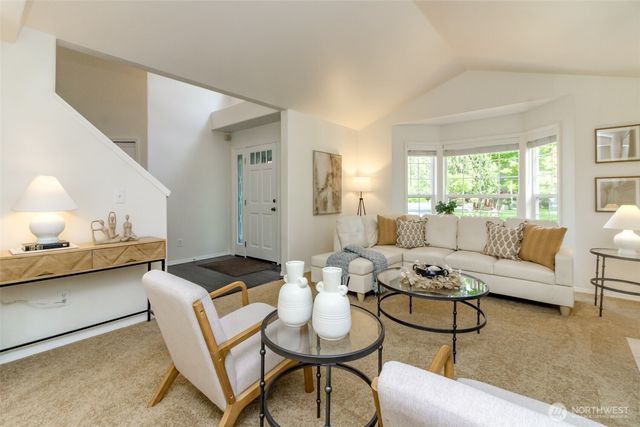 15318 163rd Court SE, Renton, WA 98058