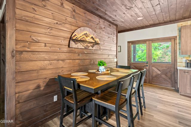 2332 Boulder Way, Sevierville, TN 37862