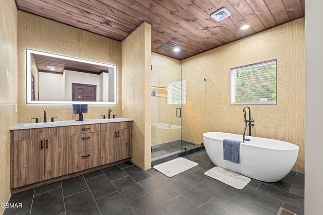 2332 Boulder Way, Sevierville, TN 37862
