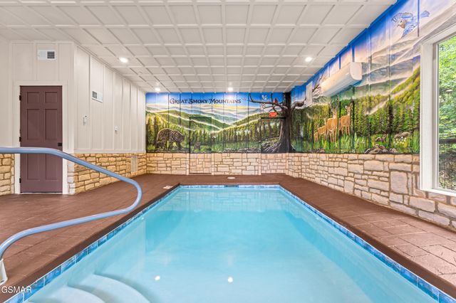 2332 Boulder Way, Sevierville, TN 37862