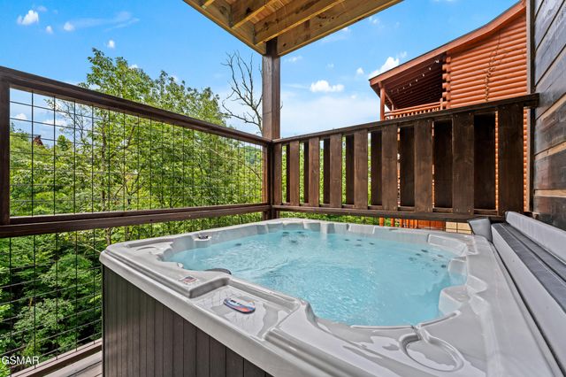 2332 Boulder Way, Sevierville, TN 37862