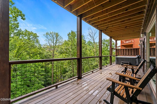 2332 Boulder Way, Sevierville, TN 37862