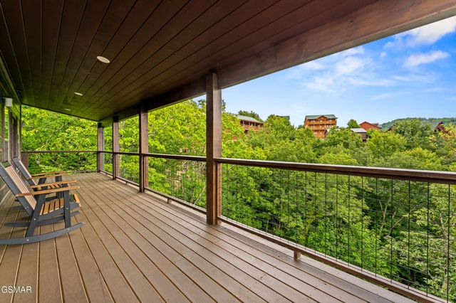 2332 Boulder Way, Sevierville, TN 37862