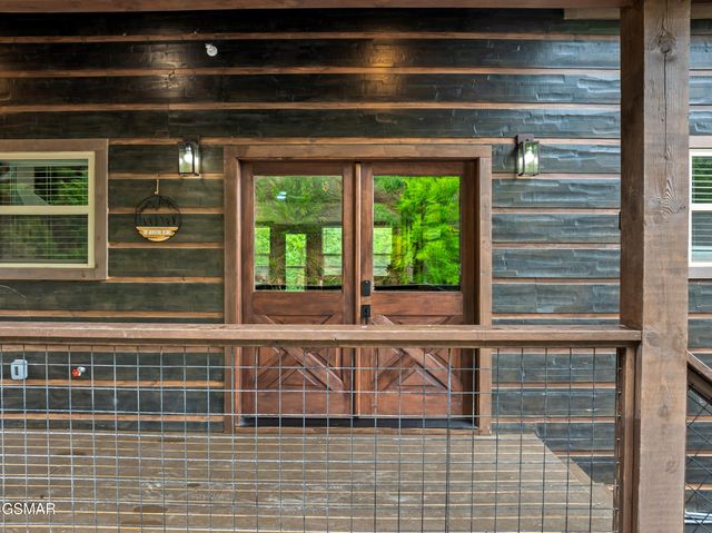 2332 Boulder Way, Sevierville, TN 37862