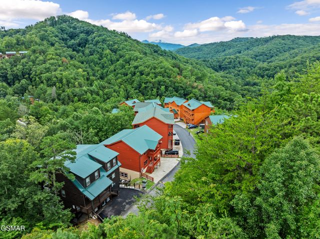 2332 Boulder Way, Sevierville, TN 37862