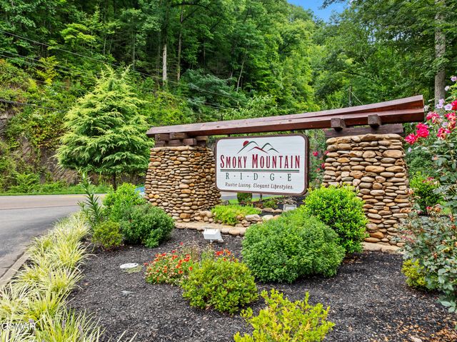 2332 Boulder Way, Sevierville, TN 37862