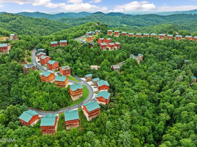2332 Boulder Way, Sevierville, TN 37862