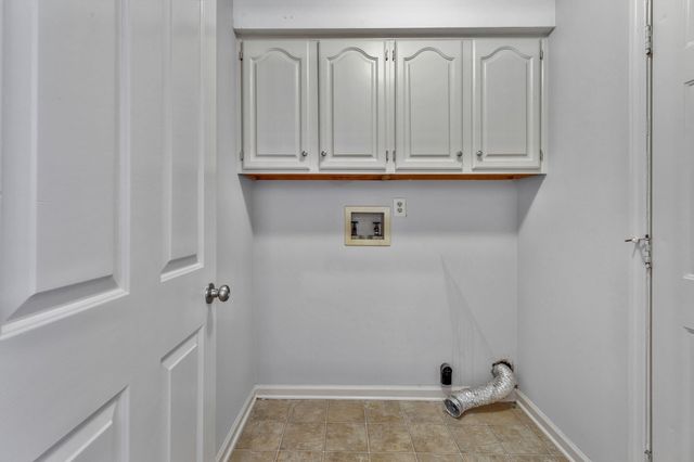 755 Regal Dr, Murfreesboro, TN 37129