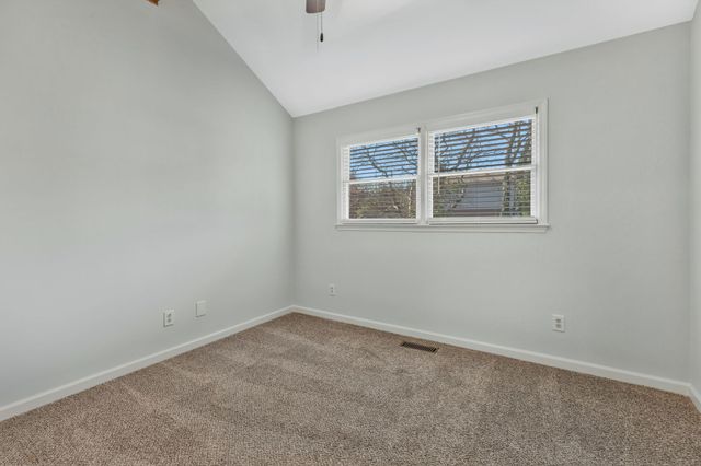 755 Regal Dr, Murfreesboro, TN 37129