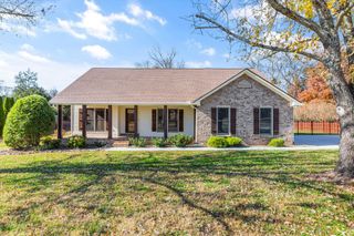 755 Regal Dr, Murfreesboro, TN 37129