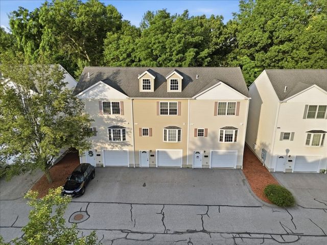37 Glen Ave 15, Chelmsford, MA 01824