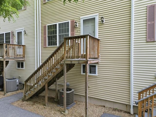 37 Glen Ave 15, Chelmsford, MA 01824