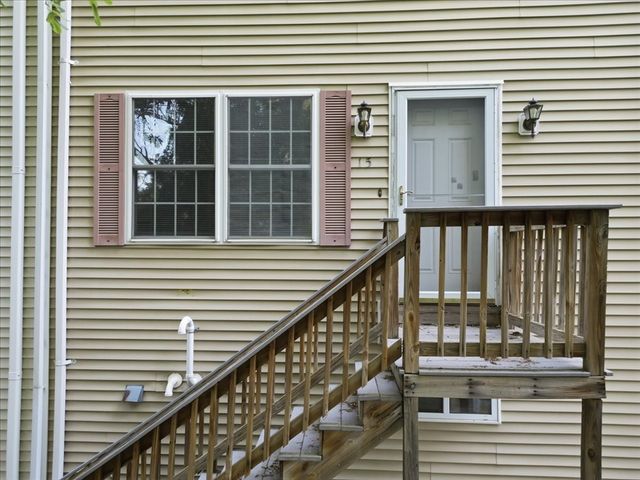 37 Glen Ave 15, Chelmsford, MA 01824