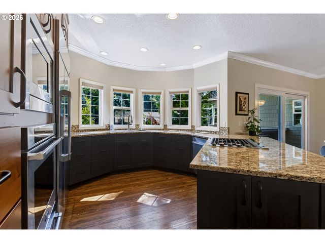18462 ANDUIN Ter, Lake Oswego, OR 97034