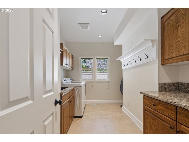 18462 ANDUIN Ter, Lake Oswego, OR 97034