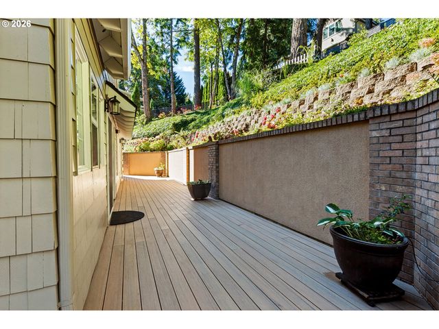18462 ANDUIN Ter, Lake Oswego, OR 97034