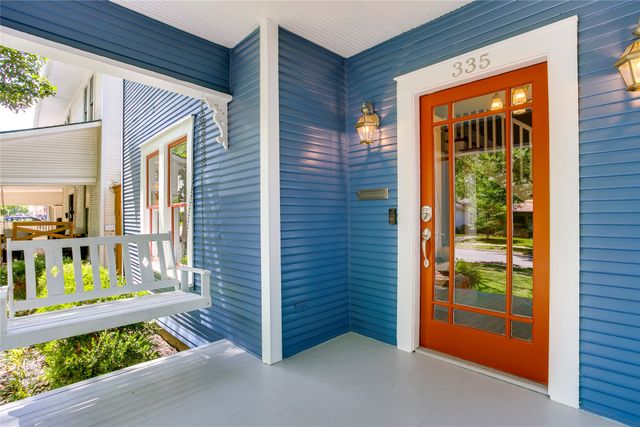 335 S Edgefield Avenue, Dallas, TX 75208