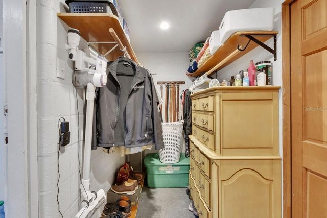 4725 AUDUBON AVENUE, De Leon Springs, FL 32130