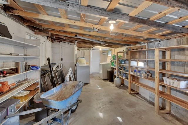 4725 AUDUBON AVENUE, De Leon Springs, FL 32130