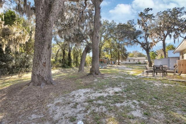 4725 AUDUBON AVENUE, De Leon Springs, FL 32130