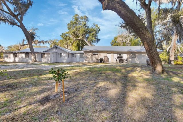 4725 AUDUBON AVENUE, De Leon Springs, FL 32130