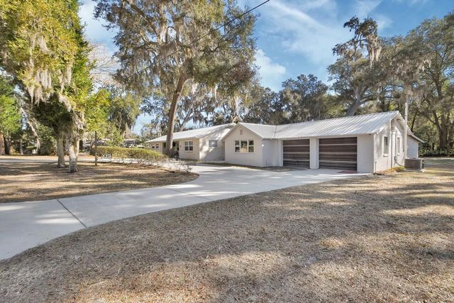 4725 AUDUBON AVENUE, De Leon Springs, FL 32130