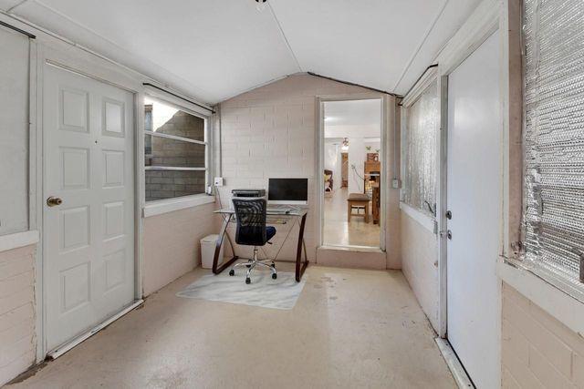 4725 AUDUBON AVENUE, De Leon Springs, FL 32130