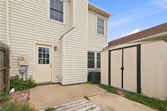 1624 Sword Dancer DR, Virginia Beach, VA 23454