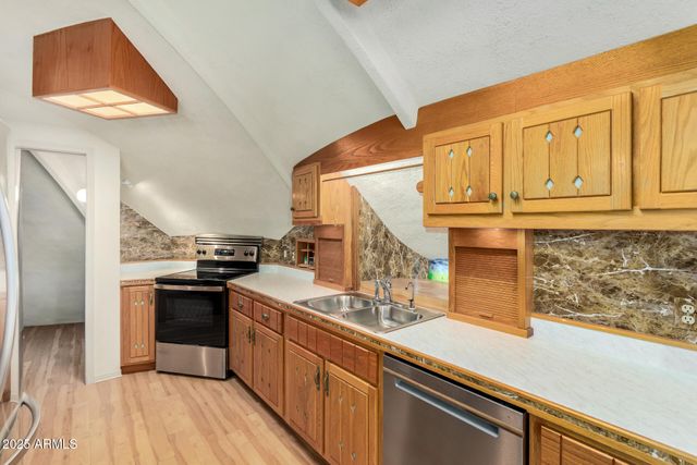 412 W JOY RANCH Road, Phoenix, AZ 85086