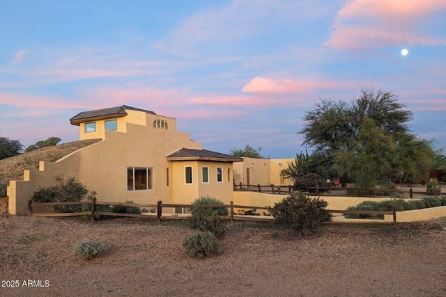 412 W JOY RANCH Road, Phoenix, AZ 85086