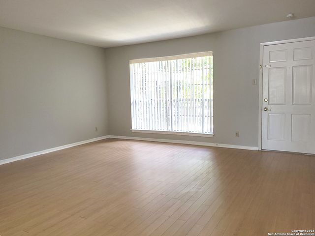 8401 N New Braunfels Ave Apt 234, San Antonio, TX 78209