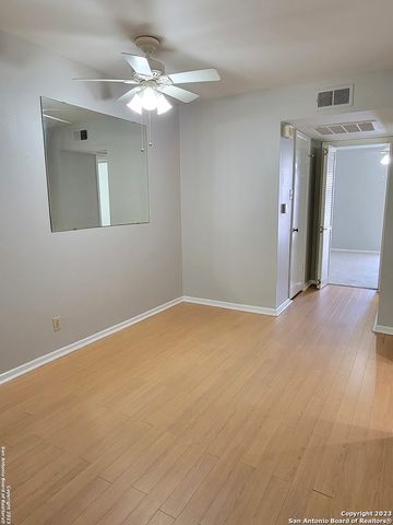 8401 N New Braunfels Ave Apt 234, San Antonio, TX 78209