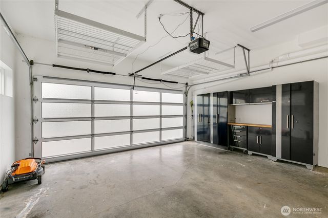 3200 E Republican Street, Seattle, WA 98112