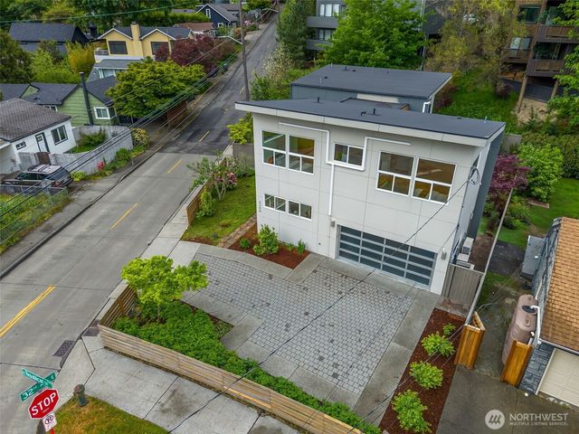 3200 E Republican Street, Seattle, WA 98112