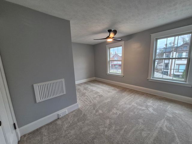 218 W 21st Street, Covington, KY 41014