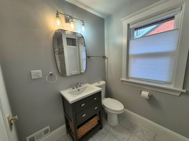 218 W 21st Street, Covington, KY 41014