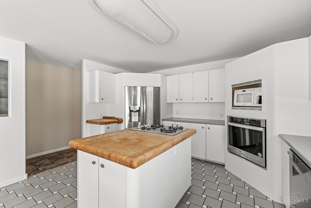 4520 Shepherds Way, Batavia, OH 45103