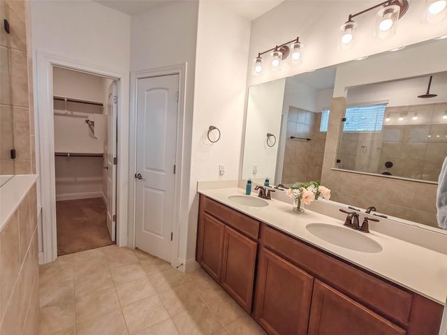200 Fiddleneck RD, Marble Falls, TX 78654