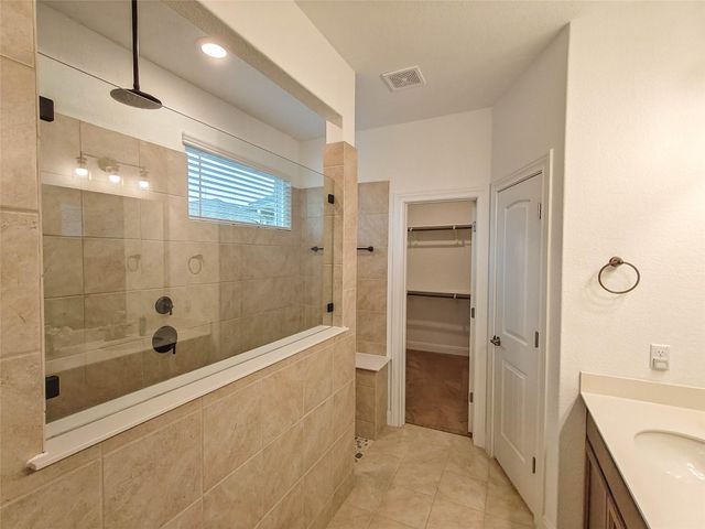 200 Fiddleneck RD, Marble Falls, TX 78654