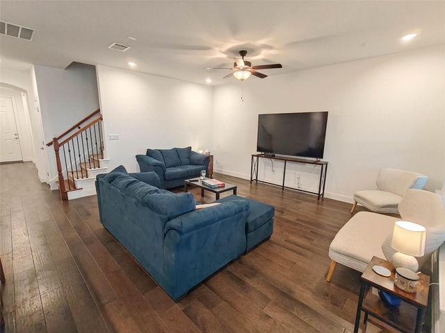200 Fiddleneck RD, Marble Falls, TX 78654