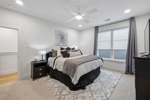 2715 Kimsey Drive 102, Dallas, TX 75235