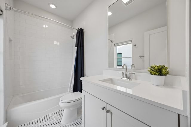 2715 Kimsey Drive 102, Dallas, TX 75235