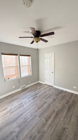 4401 S Homan Avenue, Chicago, IL 60632