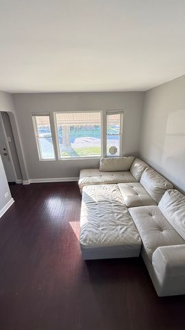 4401 S Homan Avenue, Chicago, IL 60632