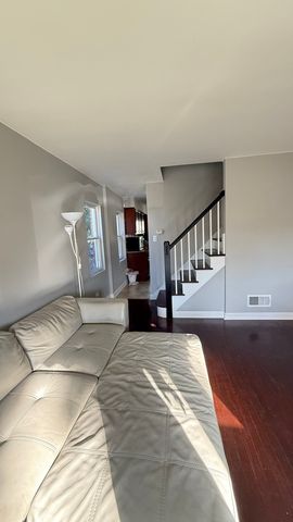 4401 S Homan Avenue, Chicago, IL 60632