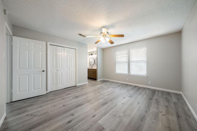 428 S Sailmaster ST B, Austin, TX 78734